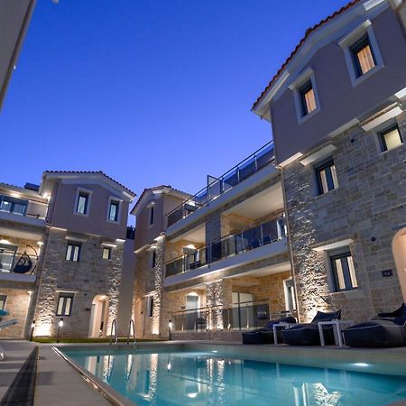 Momento Luxury Apartments Walking Distance From The Beach Nikiana Bagian luar foto