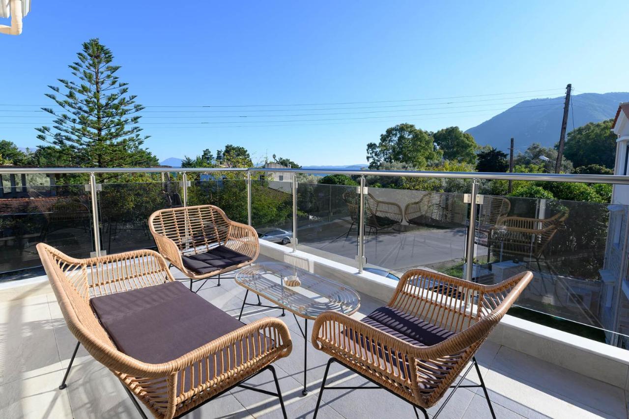 Momento Luxury Apartments Walking Distance From The Beach Nikiana Bagian luar foto