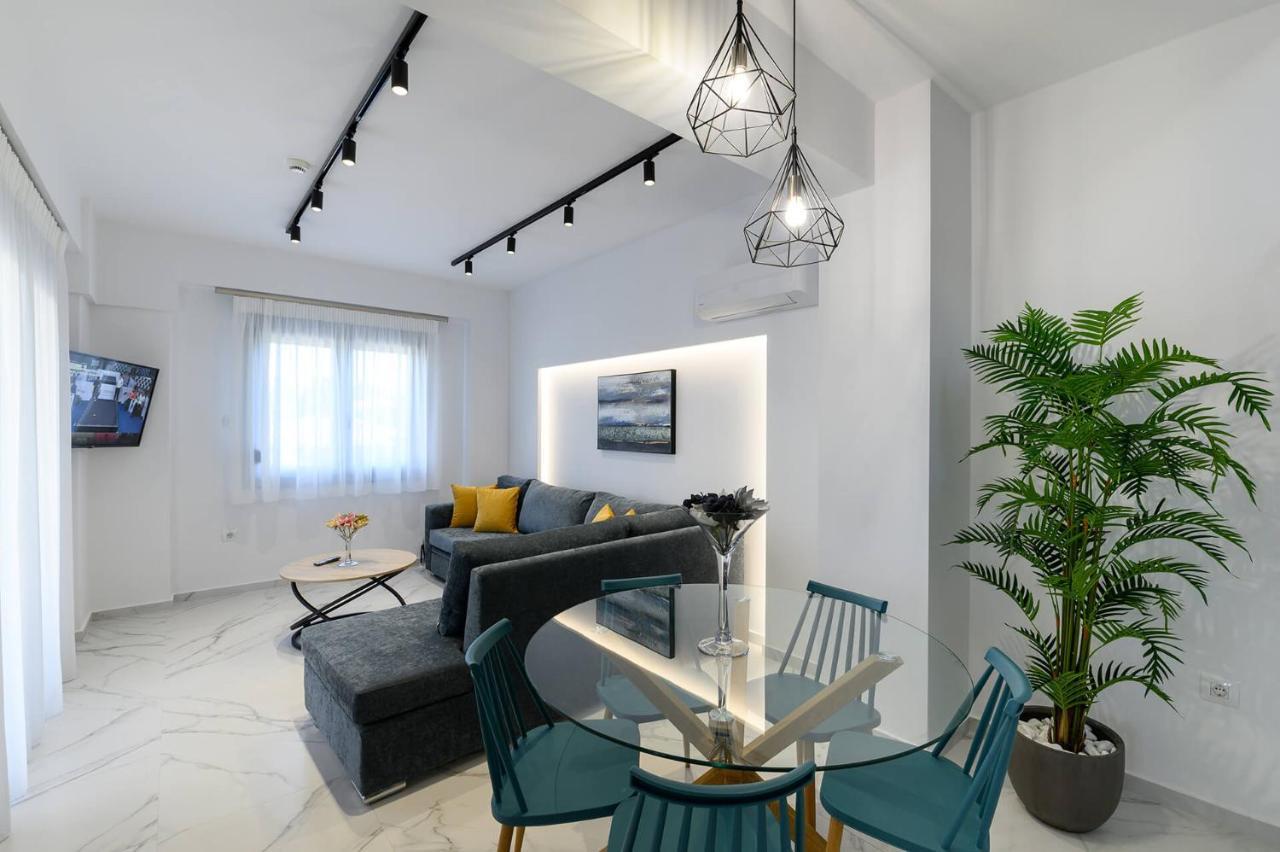 Momento Luxury Apartments Walking Distance From The Beach Nikiana Bagian luar foto