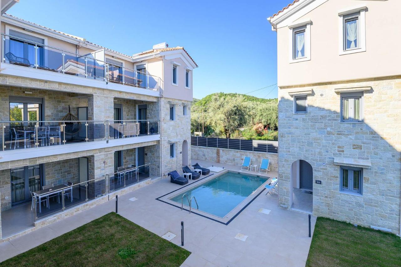 Momento Luxury Apartments Walking Distance From The Beach Nikiana Bagian luar foto