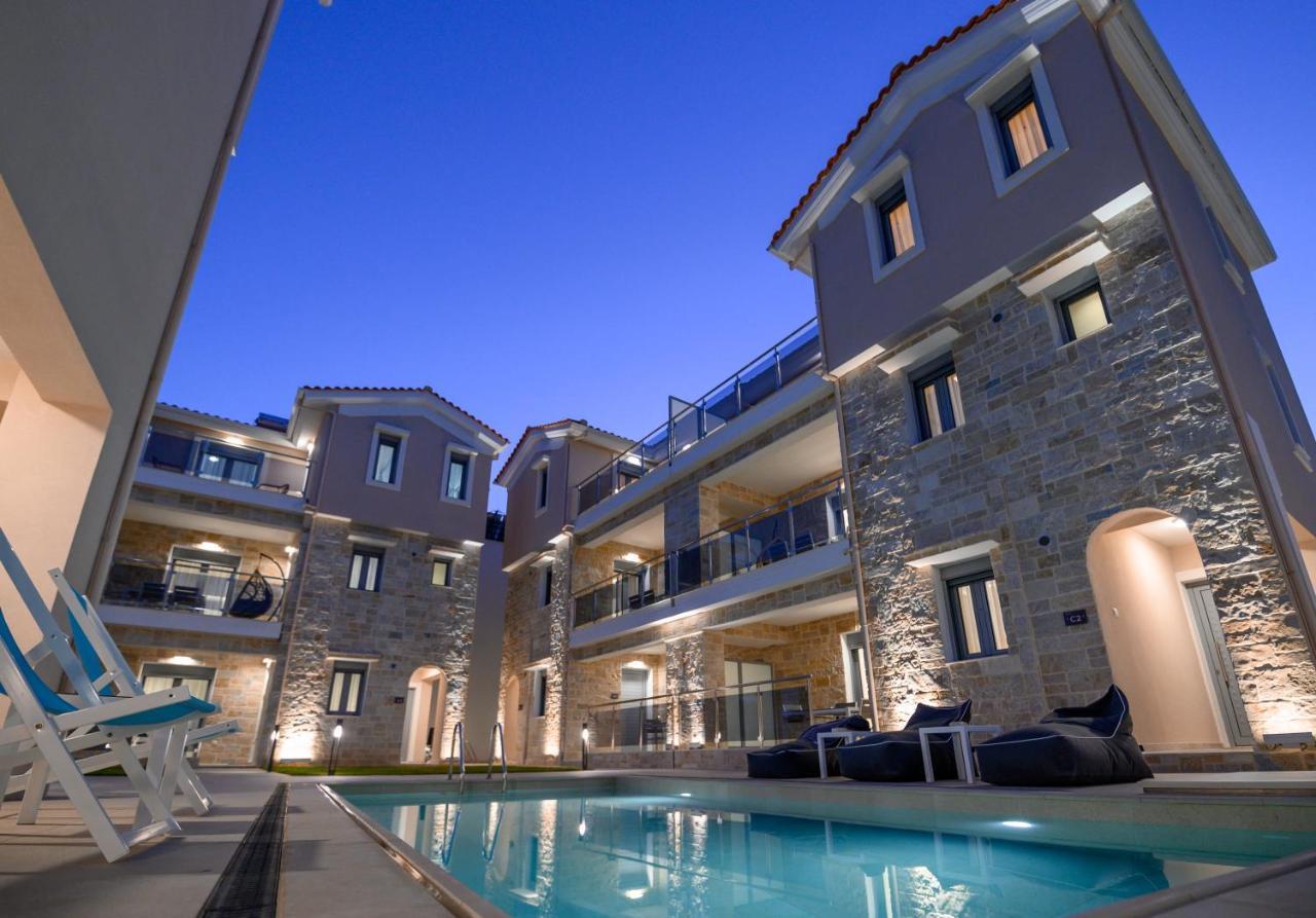 Momento Luxury Apartments Walking Distance From The Beach Nikiana Bagian luar foto