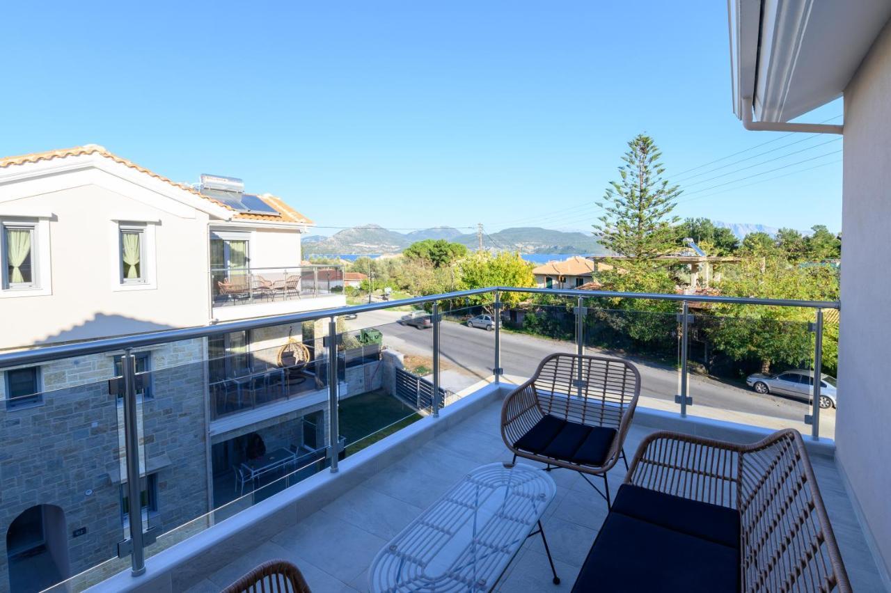 Momento Luxury Apartments Walking Distance From The Beach Nikiana Bagian luar foto