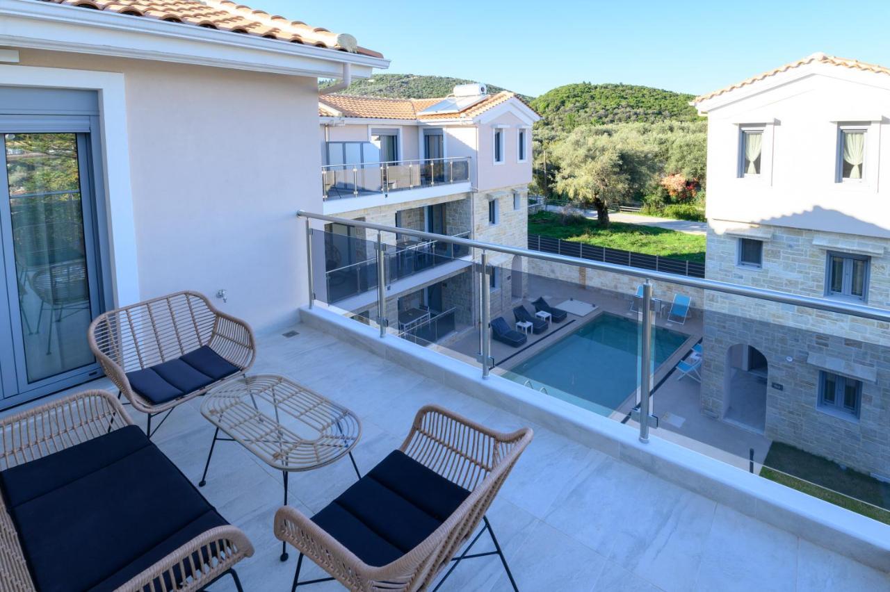 Momento Luxury Apartments Walking Distance From The Beach Nikiana Bagian luar foto
