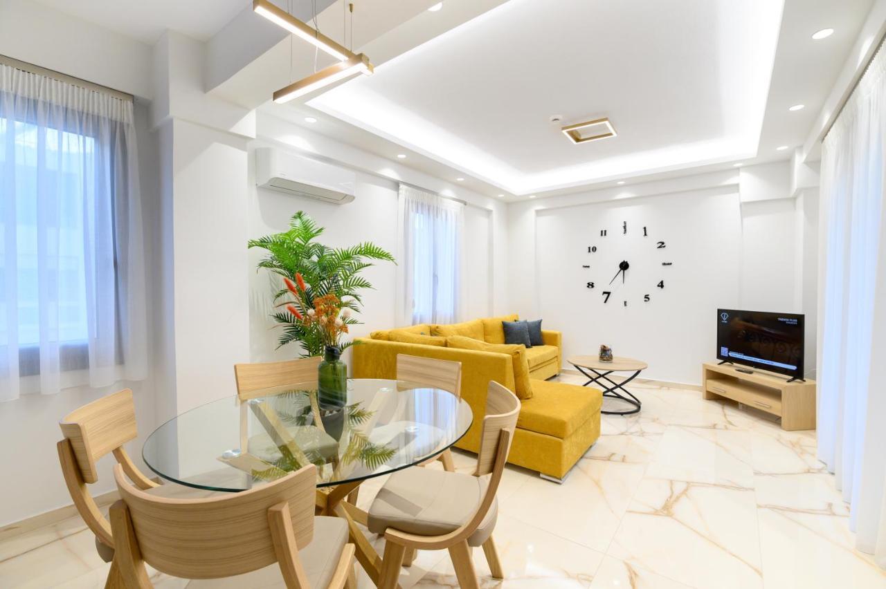 Momento Luxury Apartments Walking Distance From The Beach Nikiana Bagian luar foto